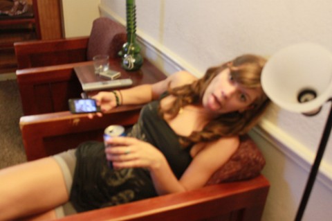 drunk-girl-with-phone